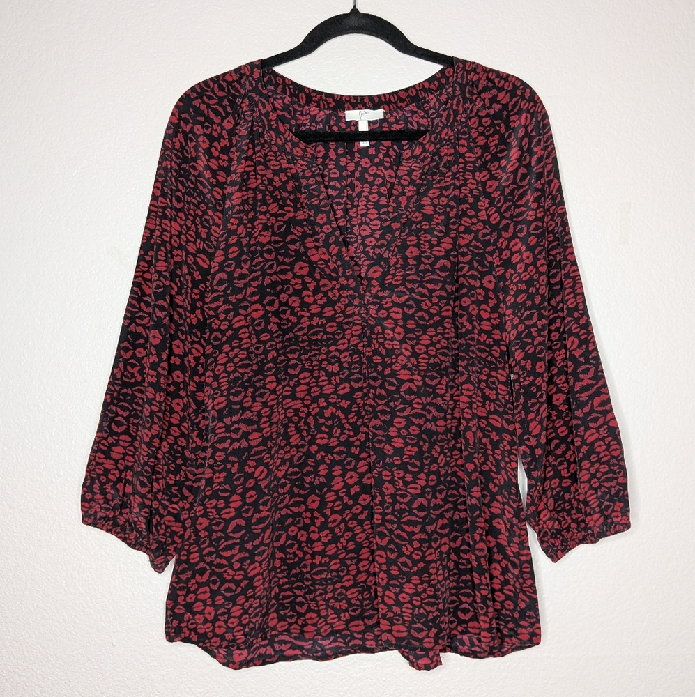 Joie Womens Black Red Lips Kiss Silk Gauzy Henley Blouse L